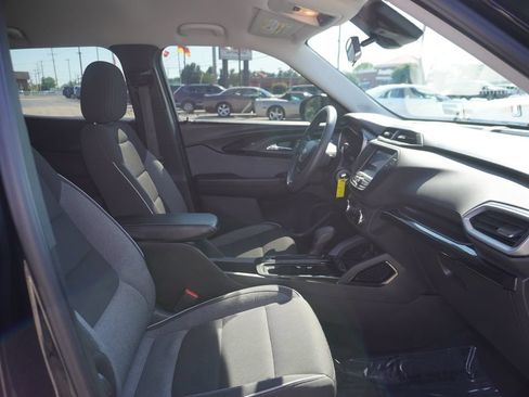 Used 2021 Chevrolet TrailBlazer LS FWD image 29