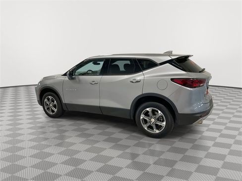 Certified 2023 Chevrolet Blazer LT w/ Driver Confidence Package image 6