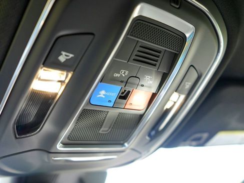 New 2026 Jeep Grand Cherokee Laredo RWD image 18