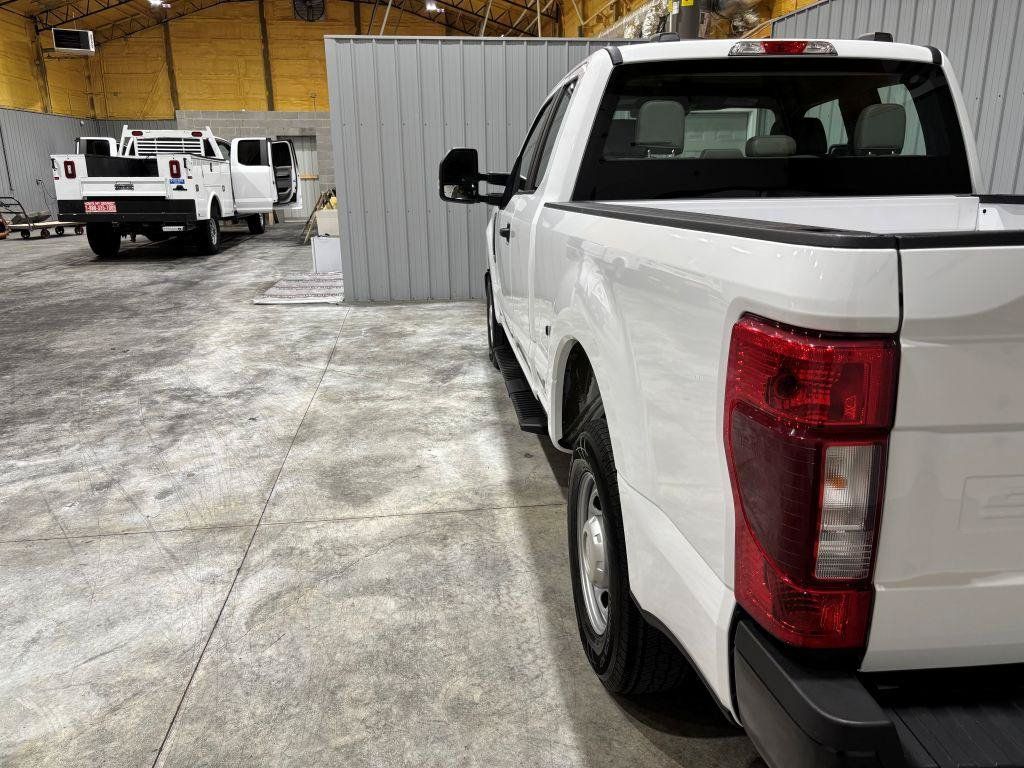 Used 2020 Ford F250 XL w/ Power Equipment Group RWD image 9