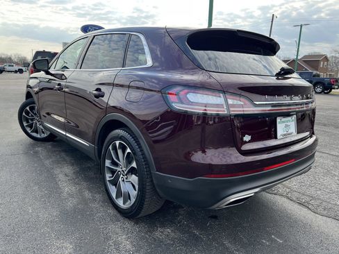 Used 2022 Lincoln Nautilus Reserve w/ Equipment Group 201A image 8