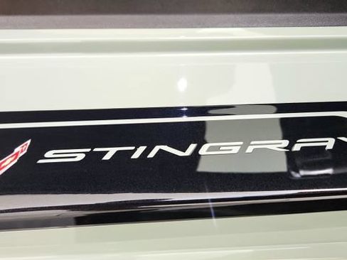 Used 2024 Chevrolet Corvette Stingray Preferred Conv w/ Z51 Performance Package RWD image 35