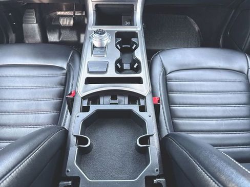 Used 2022 Ford Edge SEL image 33