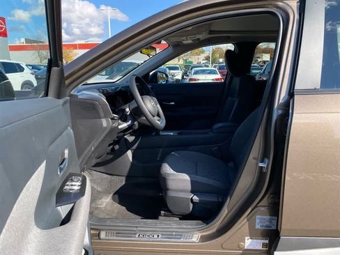 New 2026 Nissan Kicks SV w/ SV Premium Package image 11