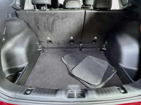 Used 2022 Jeep Compass Limited image 23