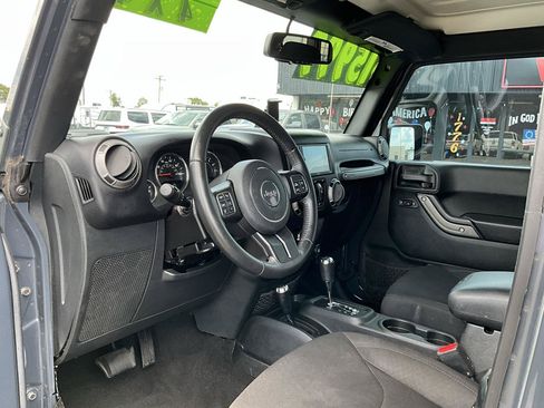 Used 2016 Jeep Wrangler Unlimited Sport w/ Quick Order Package 24S AWD/4WD image 8
