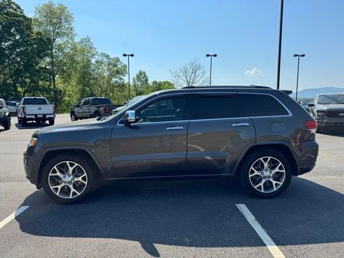 Used 2020 Jeep Grand Cherokee Overland AWD/4WD image 4