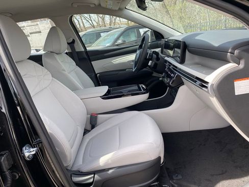 New 2026 Hyundai Tucson Blue SE w/ Tow & Go Package AWD/4WD image 36