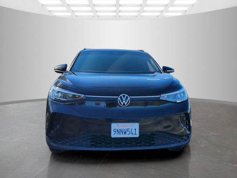 Used 2024 Volkswagen ID.4 Pro image 2