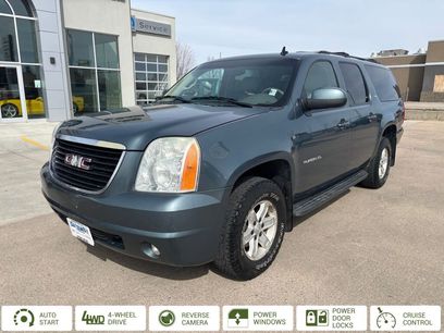 Used 2010 GMC Yukon XL SLT w/ SLT-2 Equipment Package