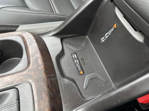 Used 2022 GMC Canyon Denali image 62