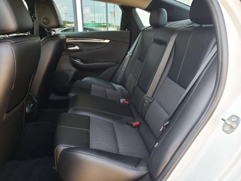 Used 2020 Chevrolet Impala LT w/ LT Convenience Package FWD image 15