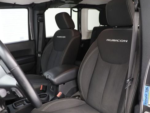 Used 2017 Jeep Wrangler Unlimited Rubicon w/ Dual Top Group image 20