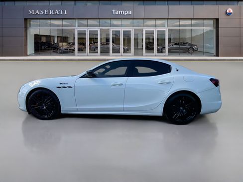 Used 2023 Maserati Ghibli Modena RWD image 6