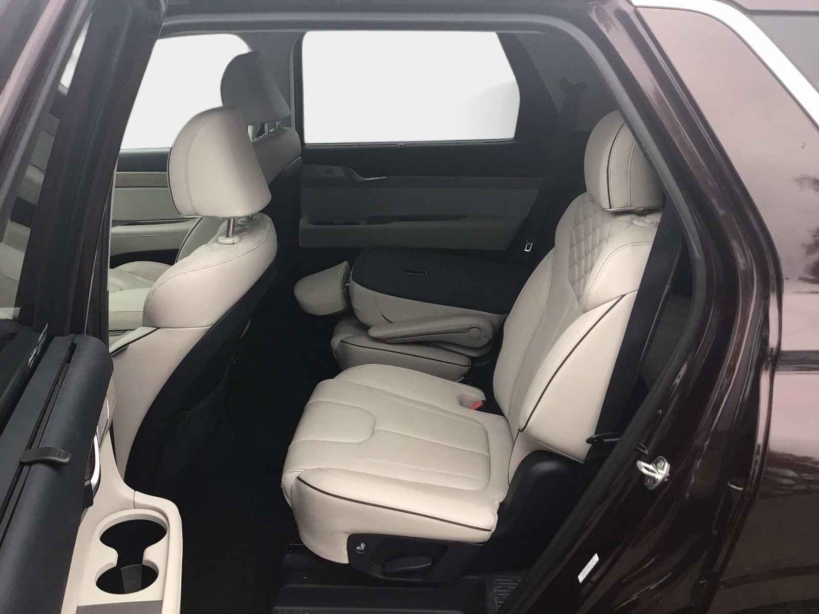 Used 2022 Hyundai Palisade Limited FWD image 8