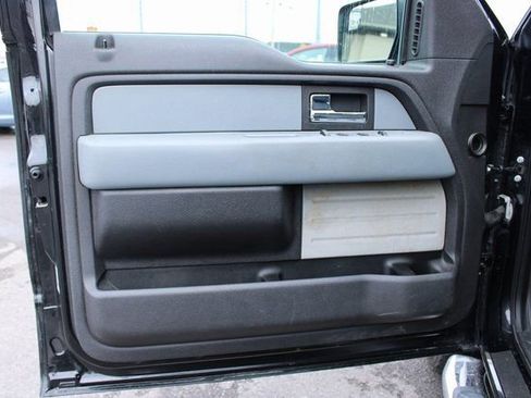 Used 2012 Ford F150 XLT w/ XLT Chrome Pkg image 10