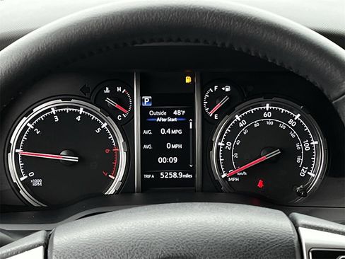 Used 2024 Toyota 4Runner TRD Sport image 13