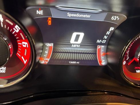 Used 2021 Dodge Challenger SRT Hellcat w/ Plus Package RWD image 2