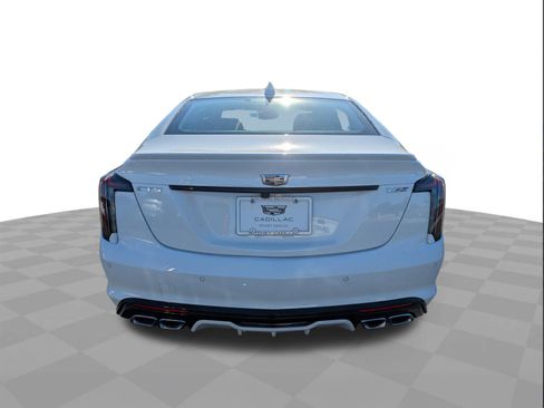 New 2026 Cadillac CT5 V image 5