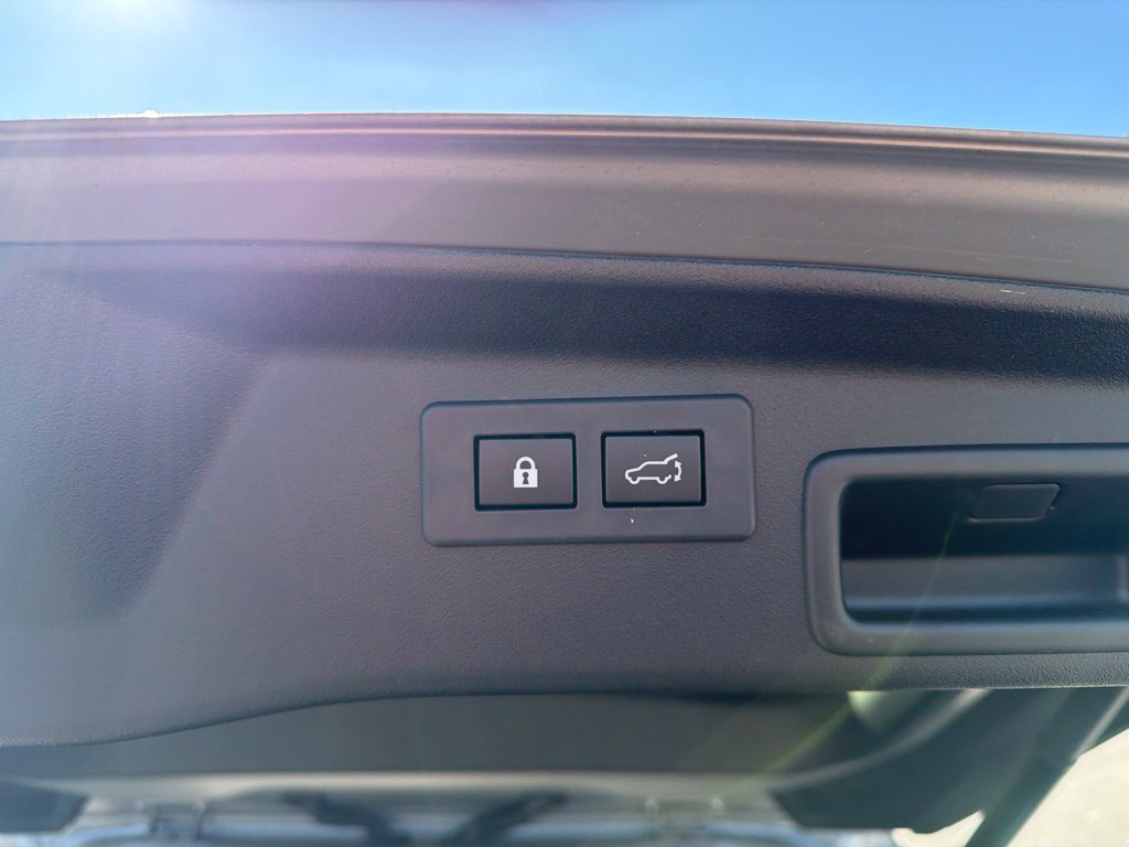Certified 2026 Subaru Outback Premium AWD/4WD image 18