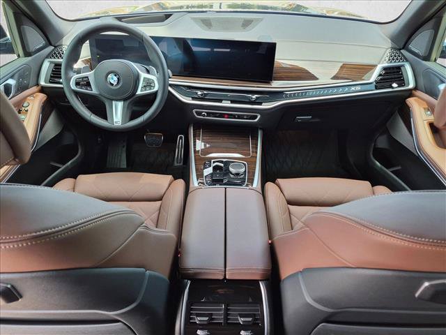 Used 2026 BMW X5 xDrive40i w/ M Sport Package AWD/4WD image 18