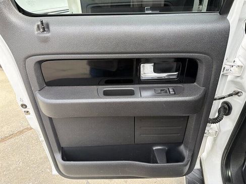 Used 2014 Ford F150 Limited image 17