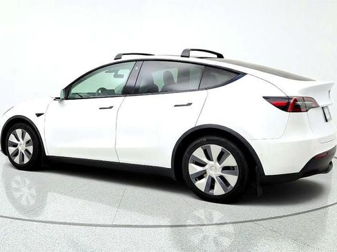 Used 2021 Tesla Model Y Long Range AWD/4WD image 7