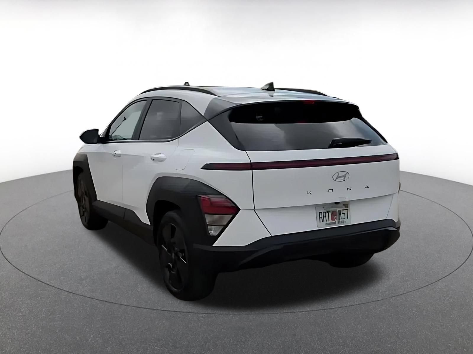Used 2026 Hyundai Kona SEL Sport FWD image 10