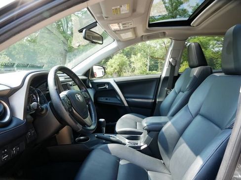 Used 2013 Toyota RAV4 Limited AWD/4WD image 8