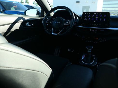 Used 2023 Kia Forte GT-Line image 25