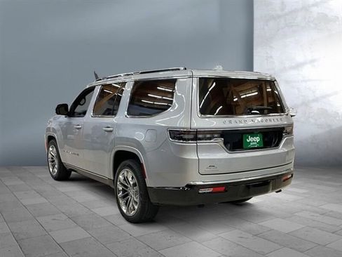 New 2023 Jeep Grand Wagoneer Series II w/ Premium Group II image 4