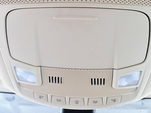 Used 2023 Ford Edge SEL w/ Convenience Package image 33