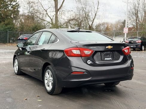 Used 2016 Chevrolet Cruze LT w/ Convenience Package image 4