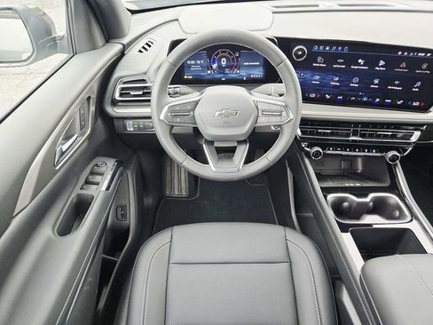 New 2026 Chevrolet Traverse LT w/ Midnight/Sport Edition image 7