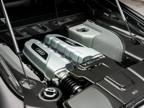 Used 2014 Audi R8 V10 image 5