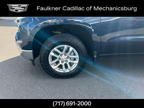 Used 2023 Chevrolet Silverado 1500 LT AWD/4WD image 30