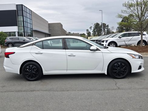 Used 2021 Nissan Altima 2.5 S image 8