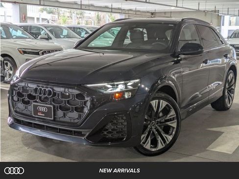 Used 2024 Audi Q8 Prestige w/ Prestige Package image 1