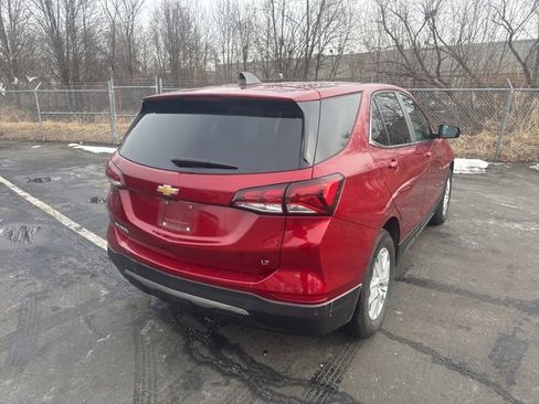 Certified 2023 Chevrolet Equinox LT image 3