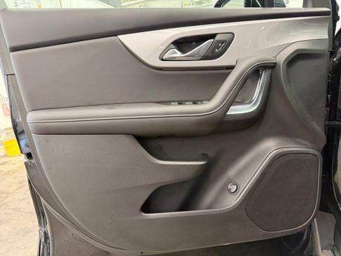 Used 2023 Chevrolet Blazer LT image 23