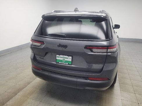 Used 2023 Jeep Grand Cherokee L Laredo AWD/4WD image 7