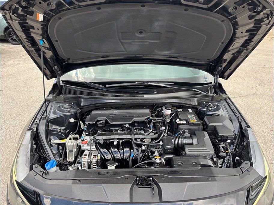 Used 2023 Hyundai Elantra SEL FWD image 39