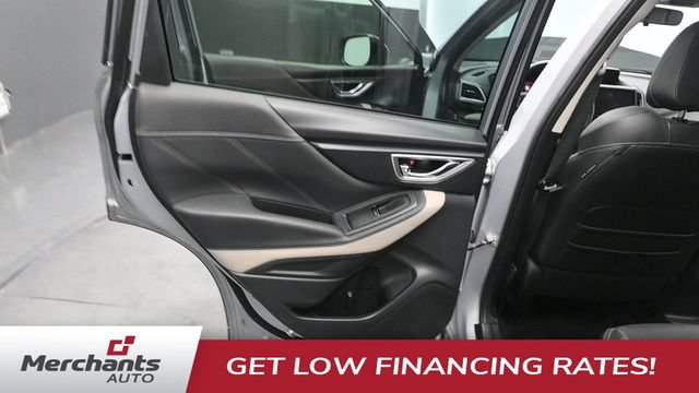 Used 2023 Subaru Forester Limited AWD/4WD image 14