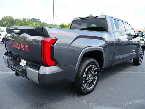 Used 2023 Toyota Tundra Limited w/ Power Package AWD/4WD image 8