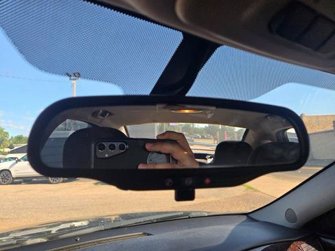 Used 2012 Chevrolet Impala LT w/ LT Sunroof Package FWD image 28