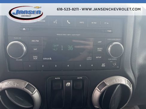 Used 2014 Jeep Wrangler Sport w/ Quick Order Package 24S AWD/4WD image 13