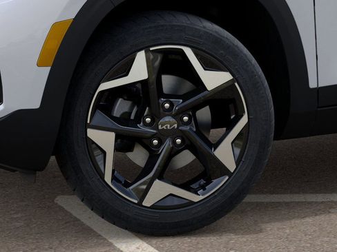 New 2026 Kia Seltos S image 9
