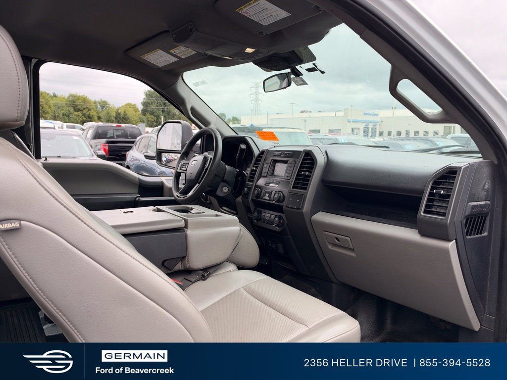 Used 2022 Ford F250 XL w/ Power Equipment Group RWD image 5