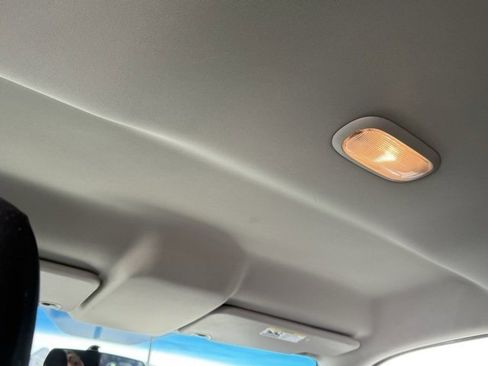 Used 2012 RAM 1500 Express image 24