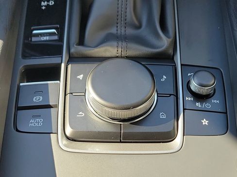 New 2026 MAZDA MAZDA3 2.5 S Sedan w/ Preferred Pkg image 31